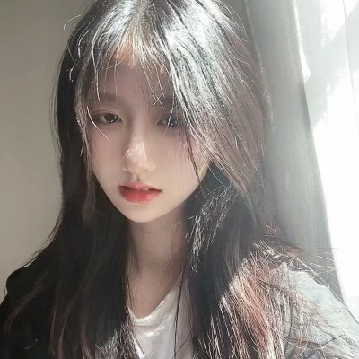 红唇
